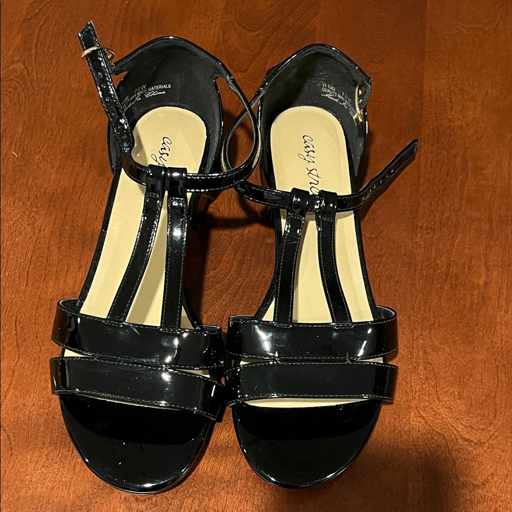 Black Women's Sandals